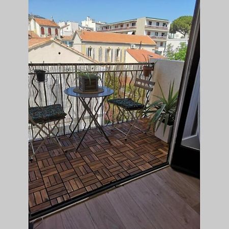 Apartamento Studio Jungle Au Mourillon Tolón Exterior foto