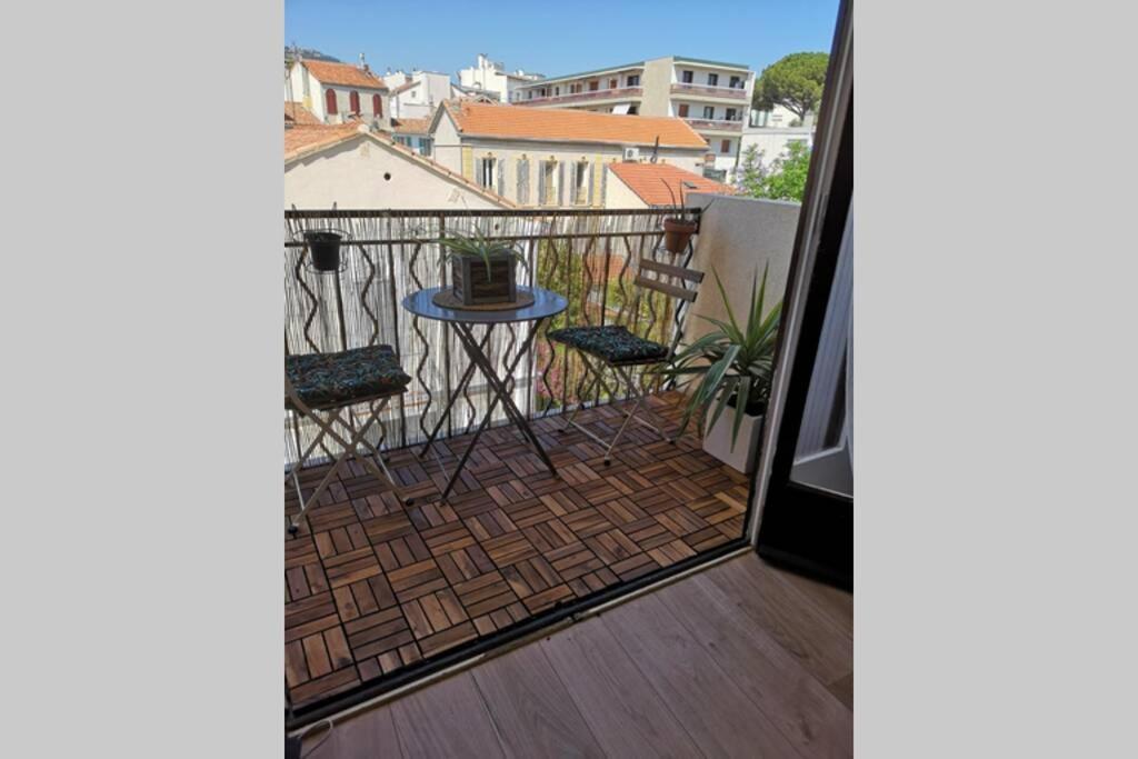 Apartamento Studio Jungle Au Mourillon Tolón Exterior foto
